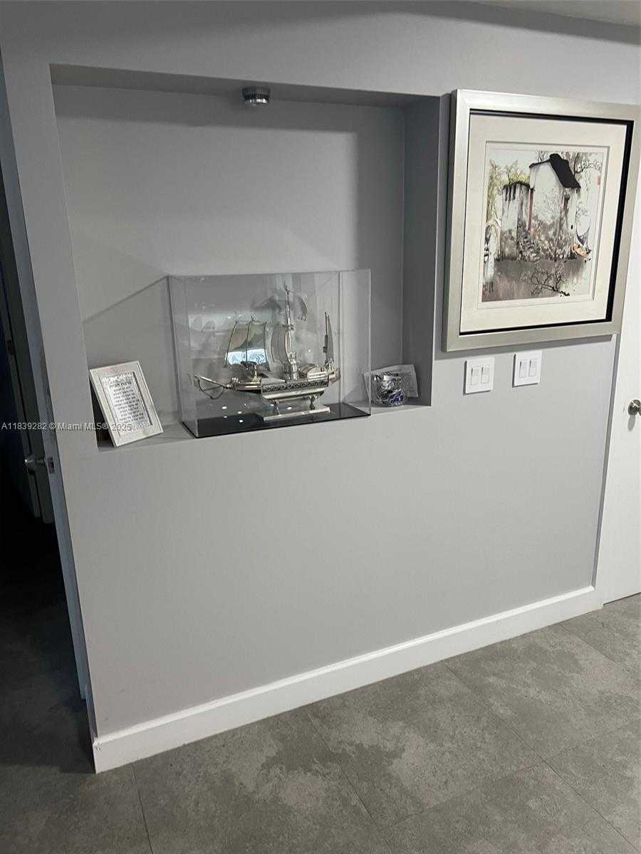 Small Image of 9801 COLLINS AVE #16U, Bal Harbour Number 12
