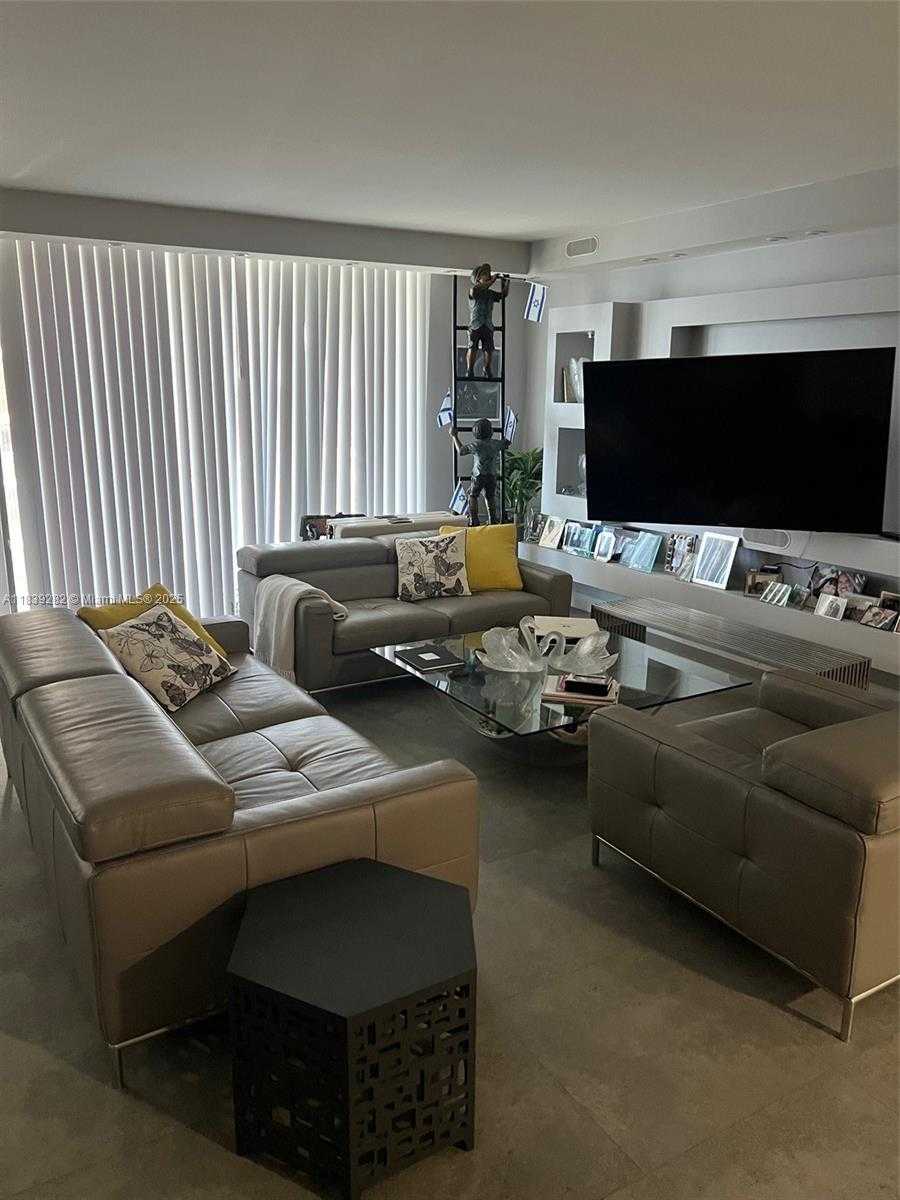 Small Image of 9801 COLLINS AVE #16U, Bal Harbour Number 23