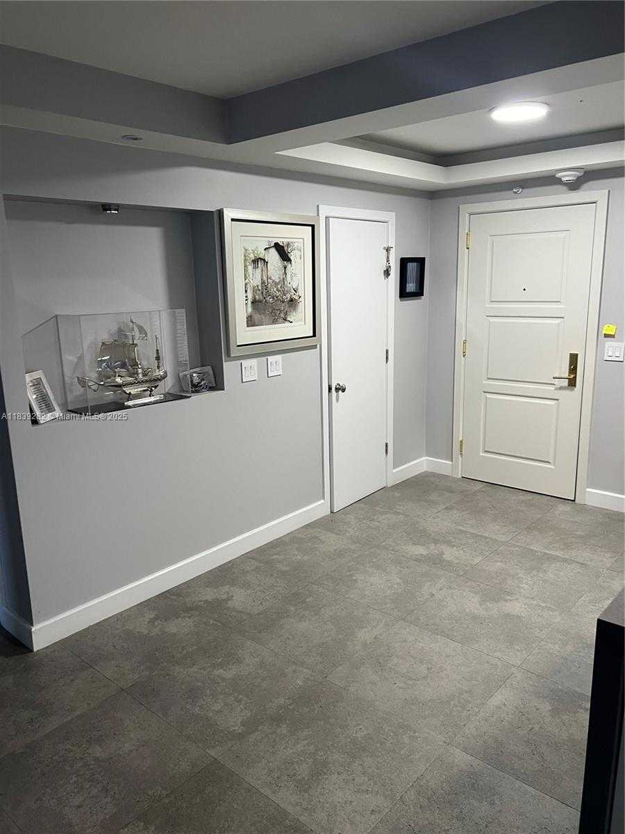 Small Image of 9801 COLLINS AVE #16U, Bal Harbour Number 3