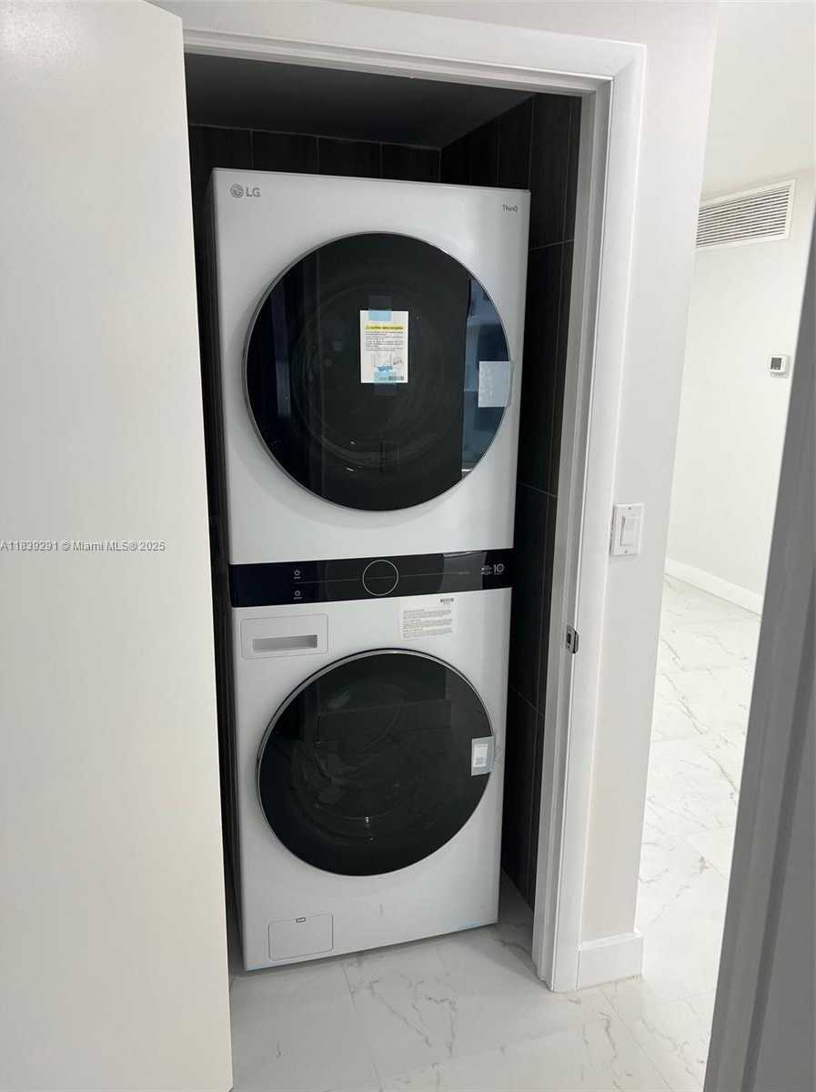 Small Image of 9801 COLLINS AVE #15X, Bal Harbour Number 20