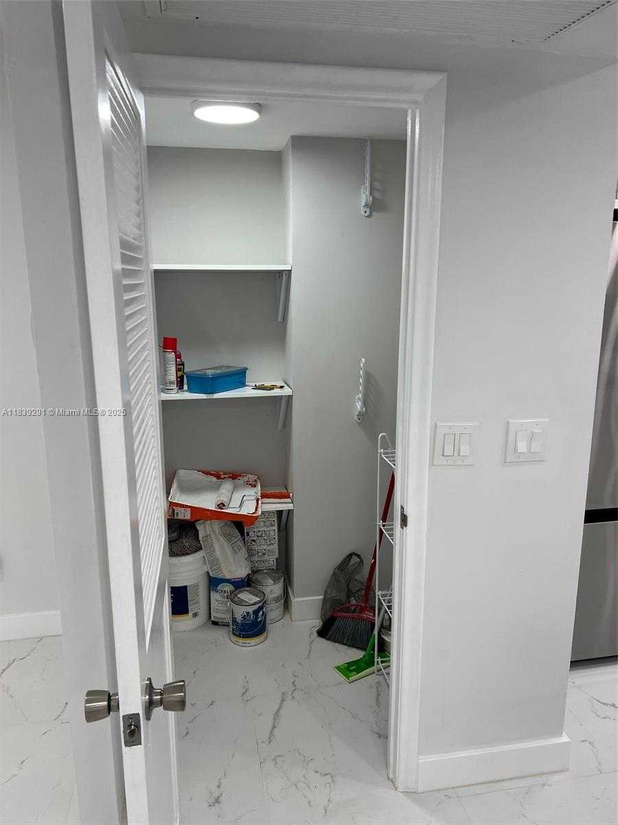 Small Image of 9801 COLLINS AVE #15X, Bal Harbour Number 23
