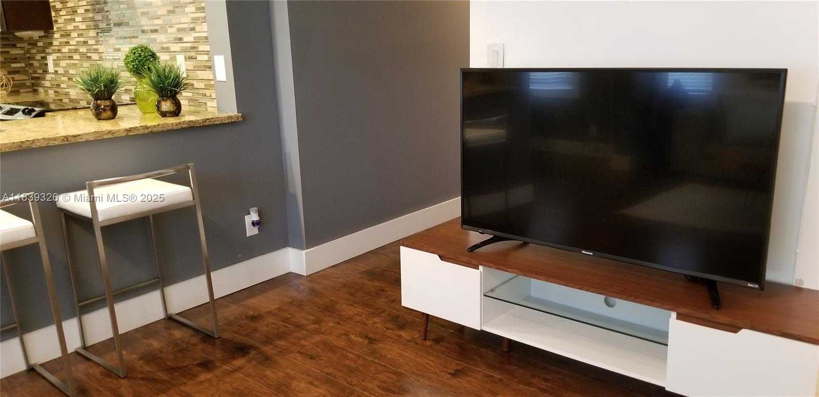 Small Image of 1337 EUCLID AVE #101, Miami Beach Number 30