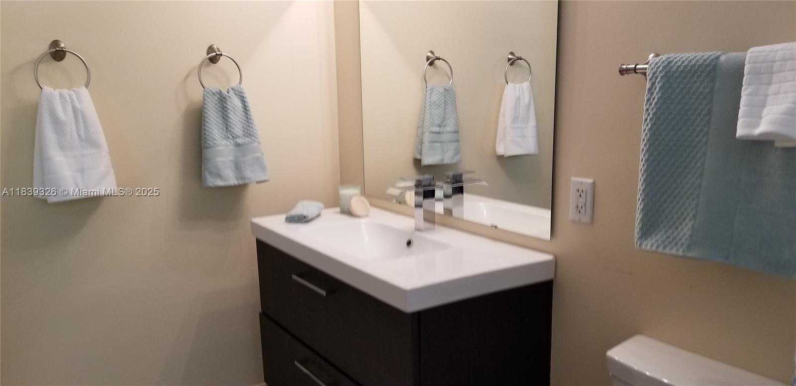 Small Image of 1337 EUCLID AVE #101, Miami Beach Number 56