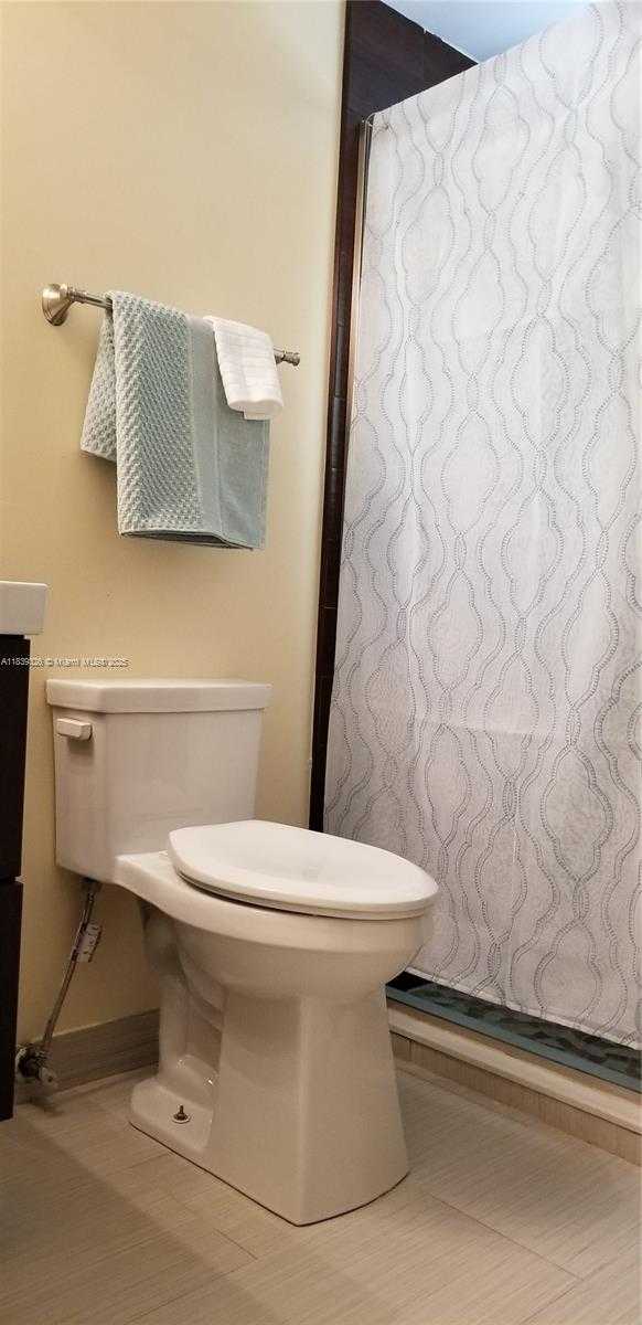 Small Image of 1337 EUCLID AVE #101, Miami Beach Number 57