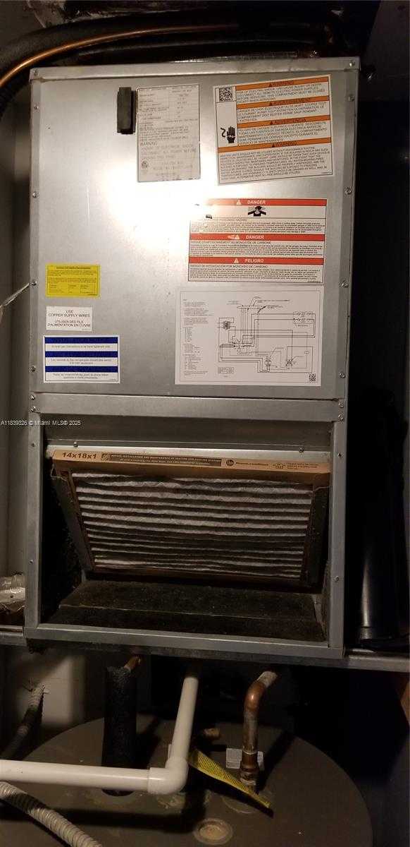 Small Image of 1337 EUCLID AVE #101, Miami Beach Number 59