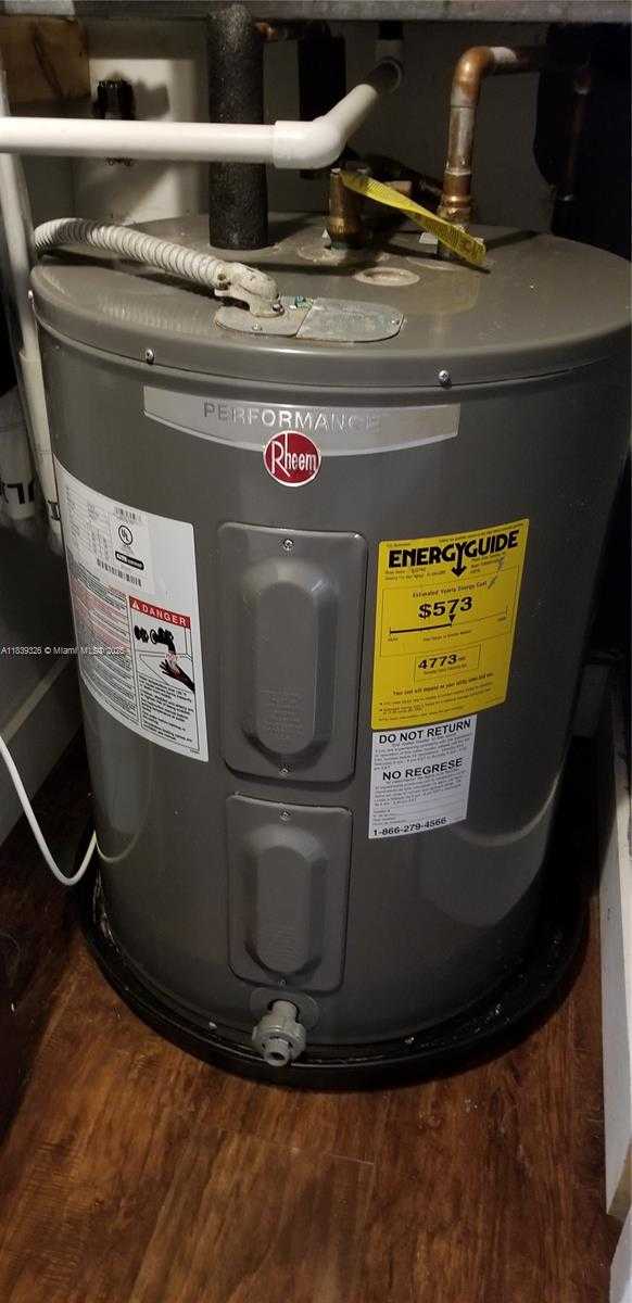 Small Image of 1337 EUCLID AVE #101, Miami Beach Number 60