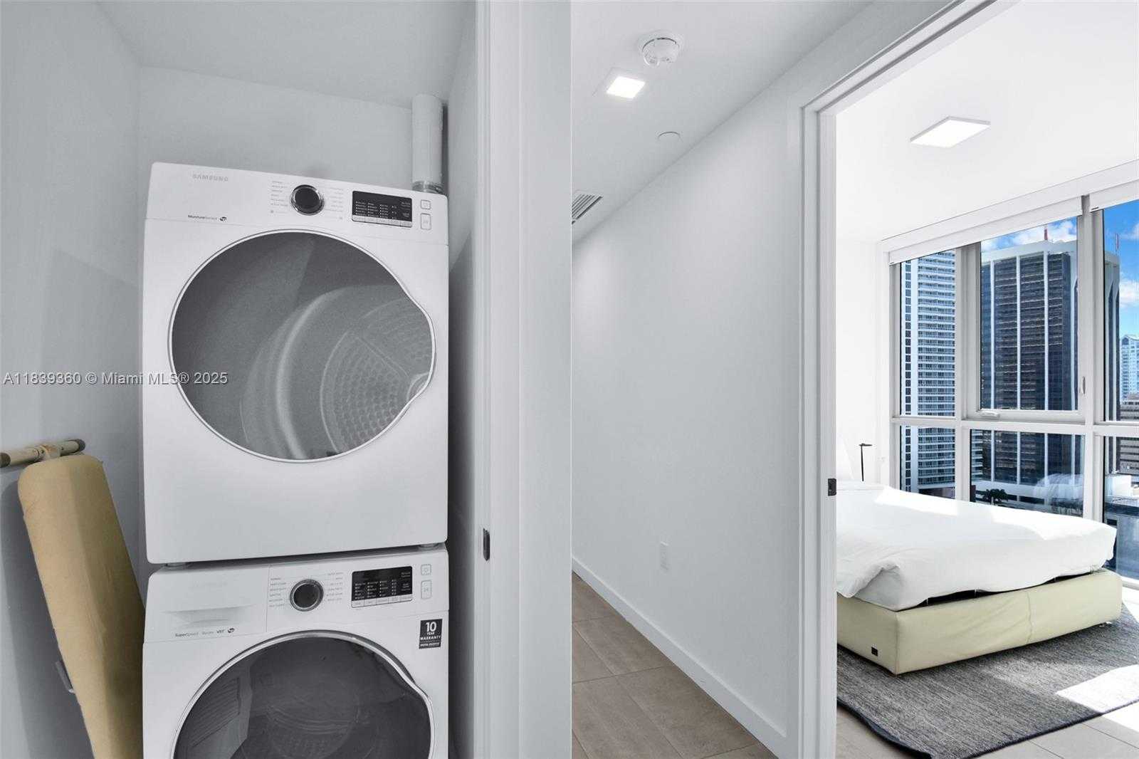 Small Image of 227 NORTH EAST 2ND ST #2000, Miami Number 27