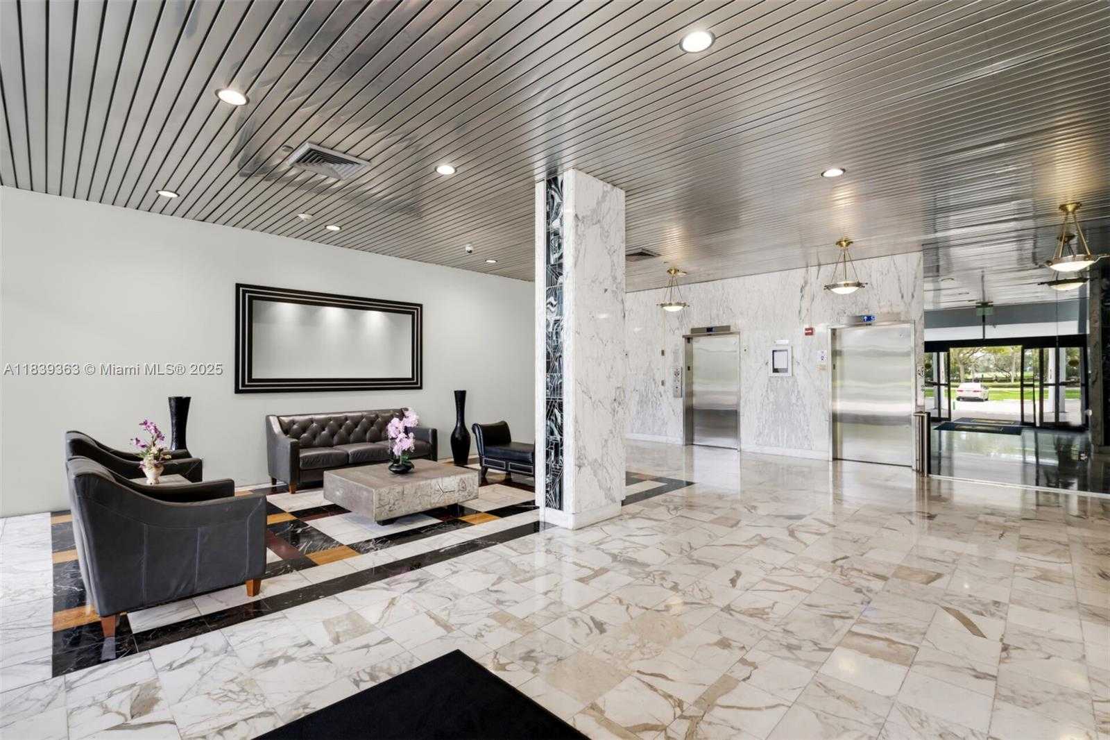 Small Image of 3675 NORTH COUNTRY CLUB DR #2302, Aventura Number 38