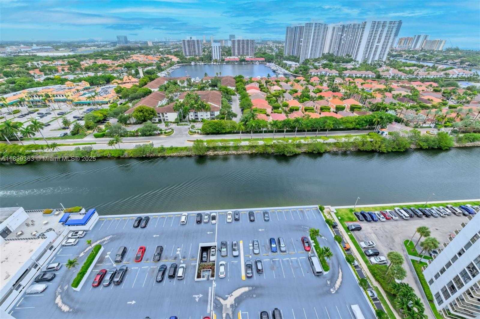 Small Image of 3675 NORTH COUNTRY CLUB DR #2302, Aventura Number 46