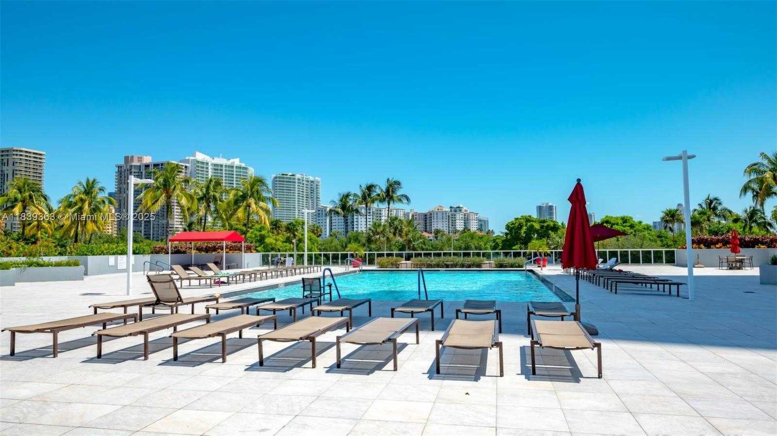 Small Image of 3675 NORTH COUNTRY CLUB DR #2302, Aventura Number 47