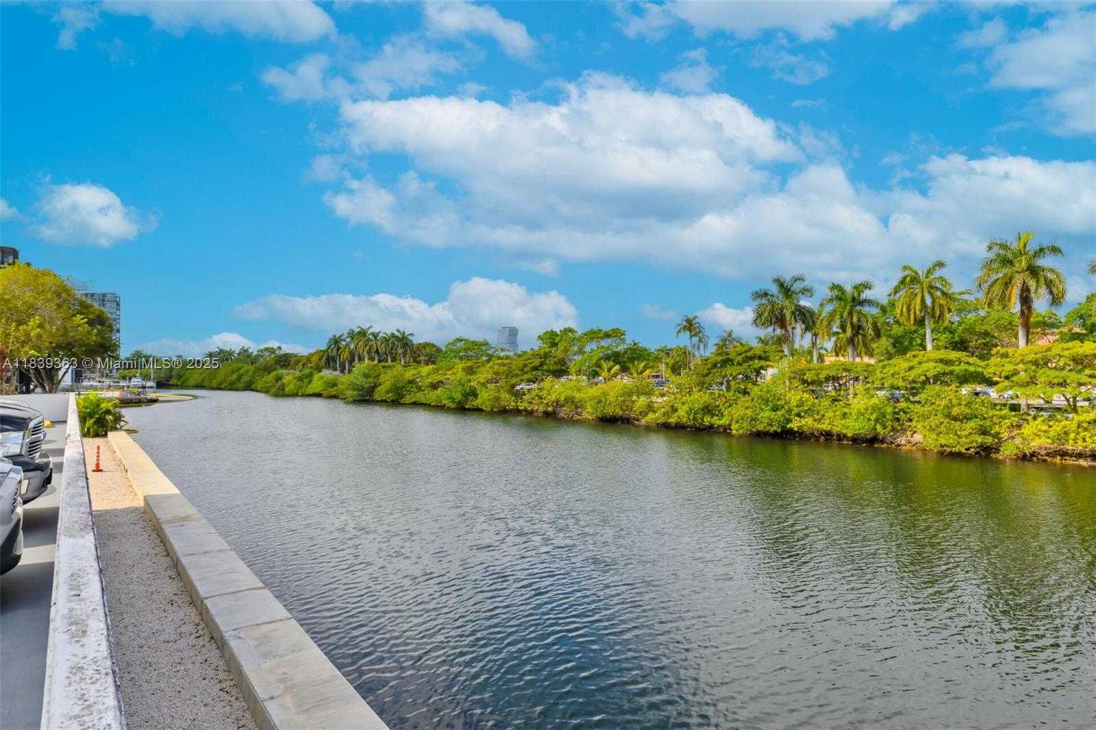 Small Image of 3675 NORTH COUNTRY CLUB DR #2302, Aventura Number 51