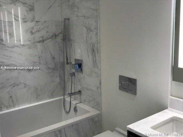 Small Image of 1451 BRICKELL AVE #902, Miami Number 11