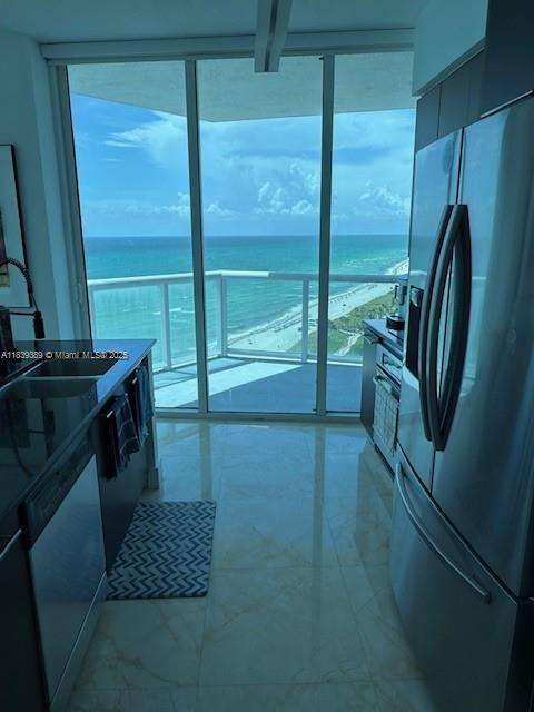 Small Image of 6515 COLLINS AVE #1603, Miami Beach Number 10