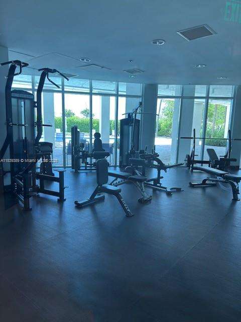 Small Image of 6515 COLLINS AVE #1603, Miami Beach Number 26