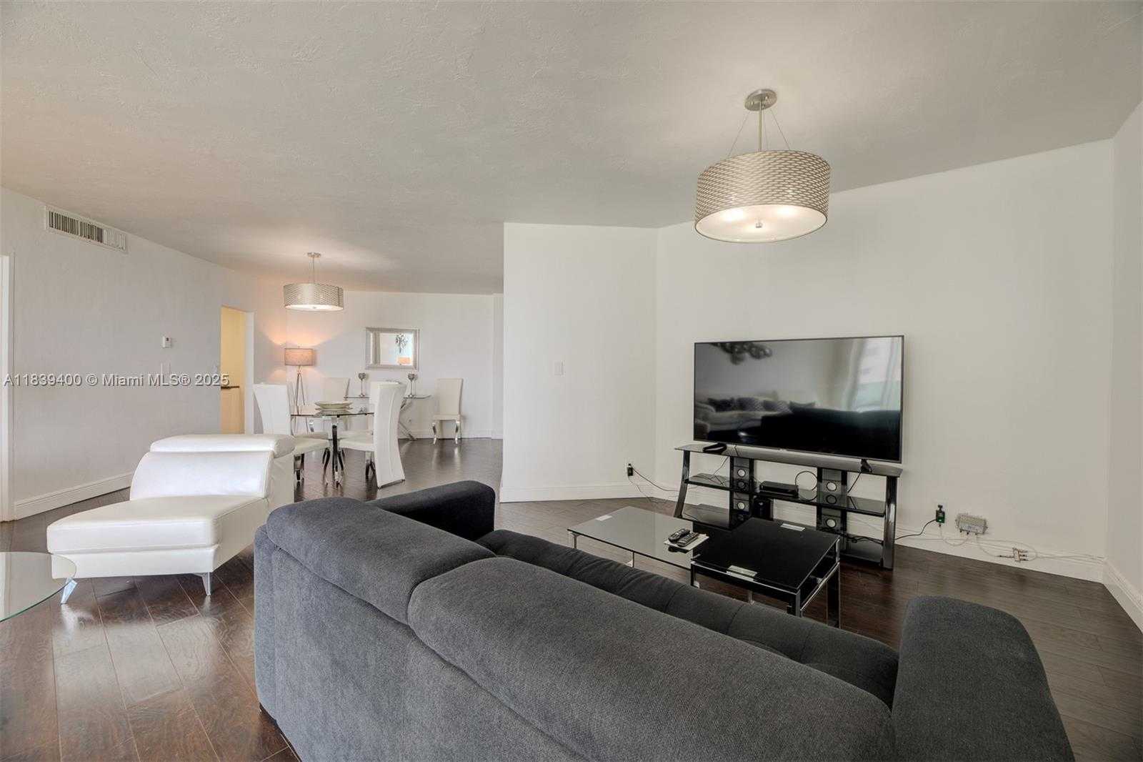 Small Image of 3801 SOUTH OCEAN DR #5L, Hollywood Number 10