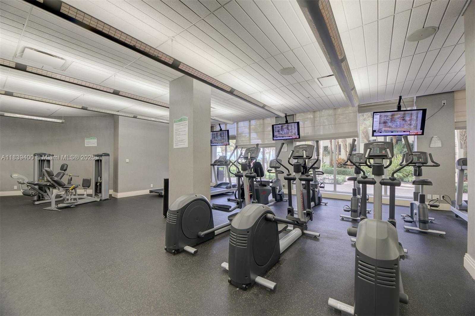 Small Image of 3801 SOUTH OCEAN DR #5L, Hollywood Number 18
