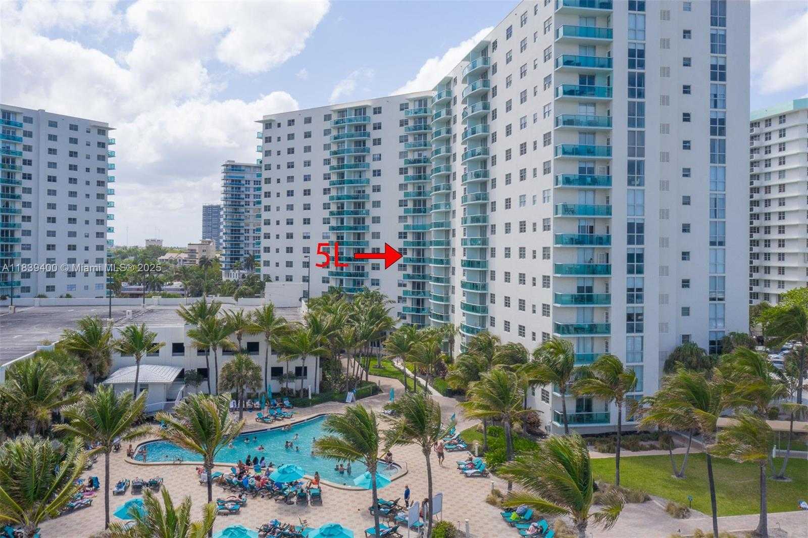 Small Image of 3801 SOUTH OCEAN DR #5L, Hollywood Number 2
