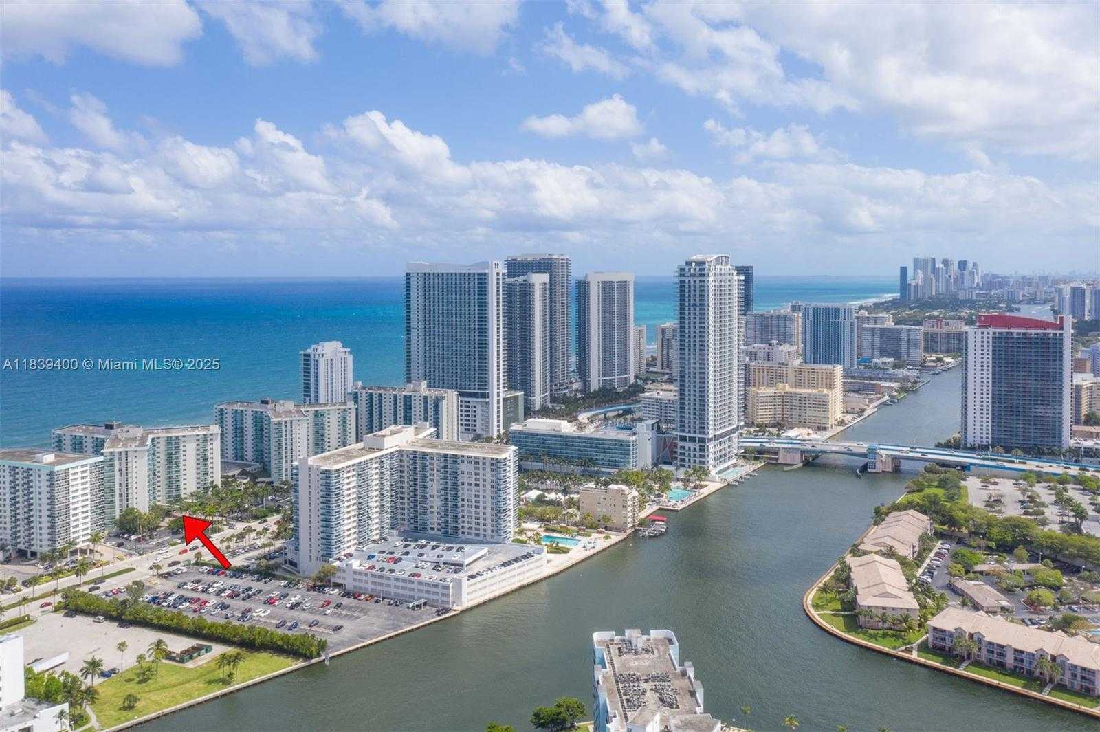 Small Image of 3801 SOUTH OCEAN DR #5L, Hollywood Number 3
