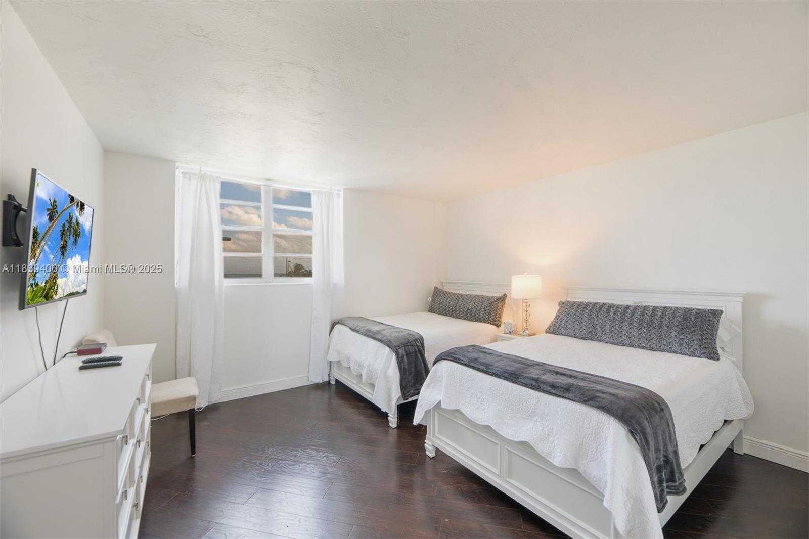 Small Image of 3801 SOUTH OCEAN DR #5L, Hollywood Number 6