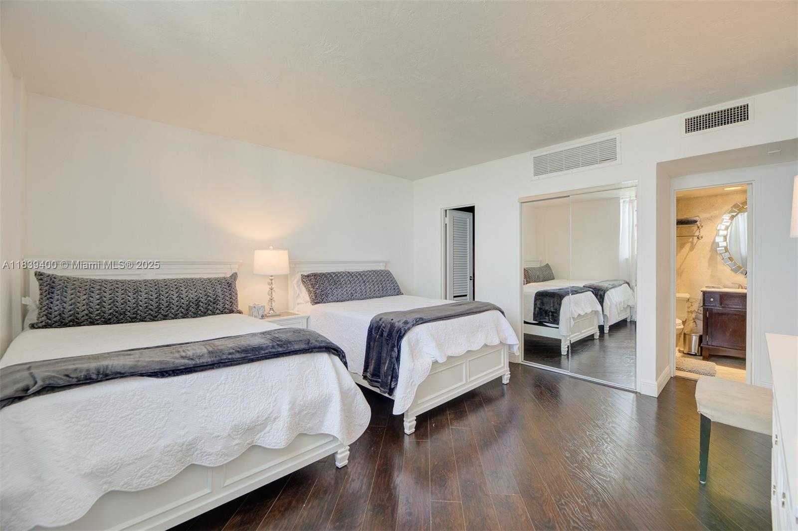 Small Image of 3801 SOUTH OCEAN DR #5L, Hollywood Number 7