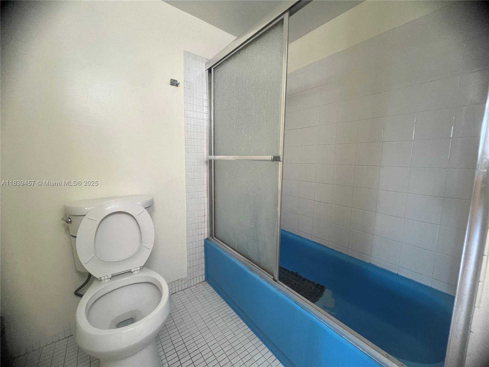 Small Image of 2821 NORTH MIAMI BEACH BLVD #2E, North Miami Beach Number 17