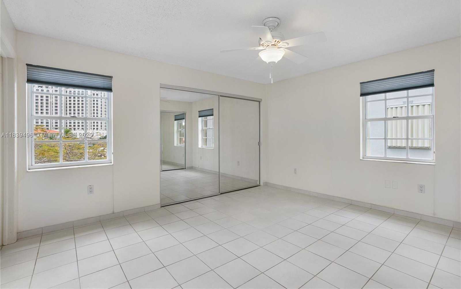 Small Image of 37 MAJORCA AVE #401, Coral Gables Number 7