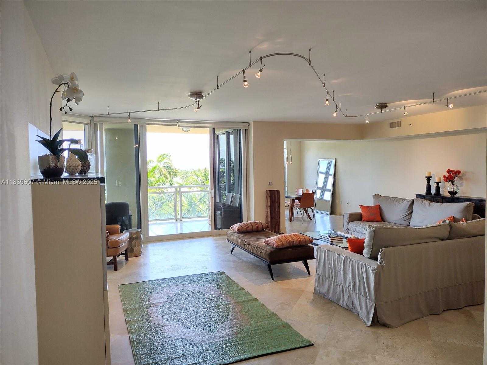 Small Image of 445 GRAND BAY DR #601, Key Biscayne Number 10