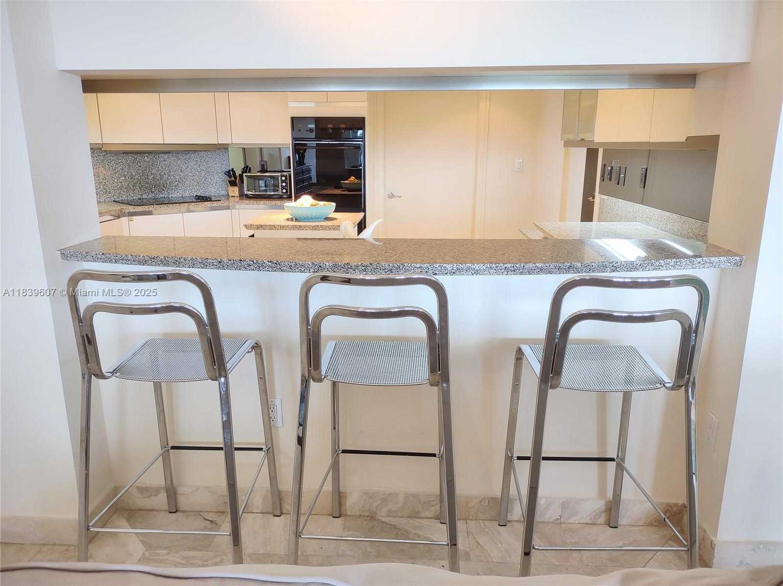 Small Image of 445 GRAND BAY DR #601, Key Biscayne Number 18
