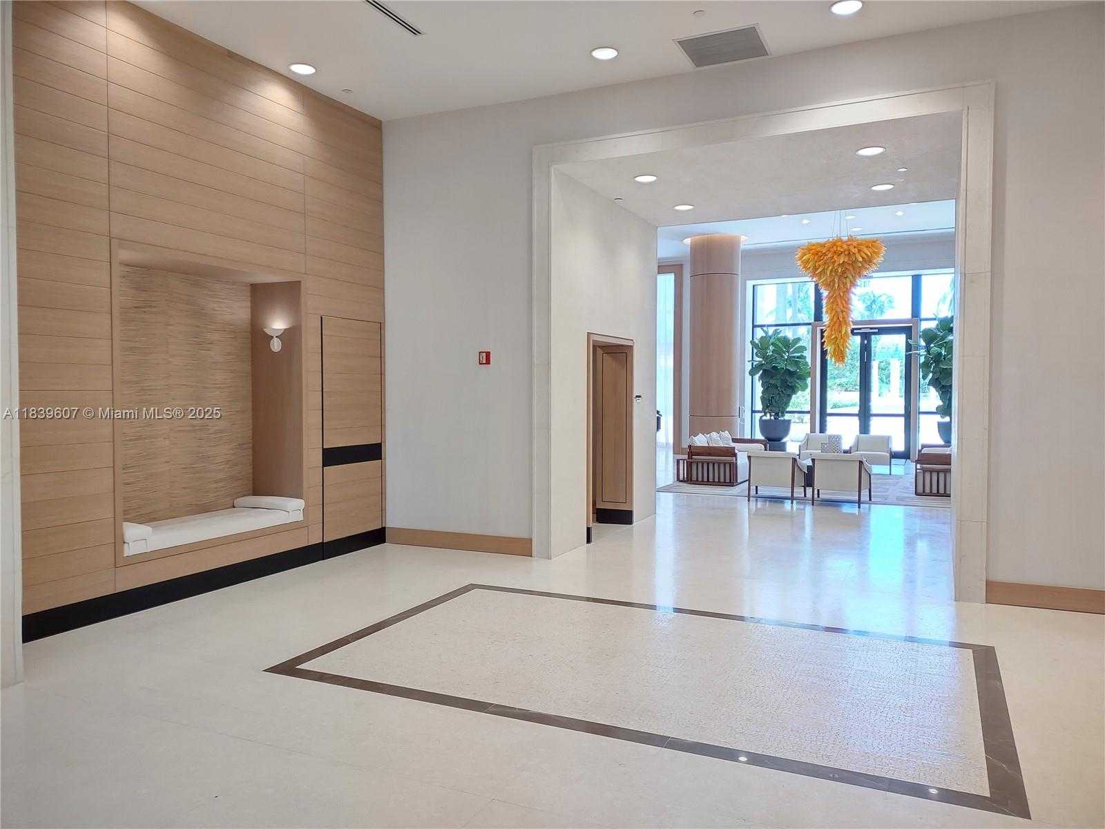 Small Image of 445 GRAND BAY DR #601, Key Biscayne Number 36