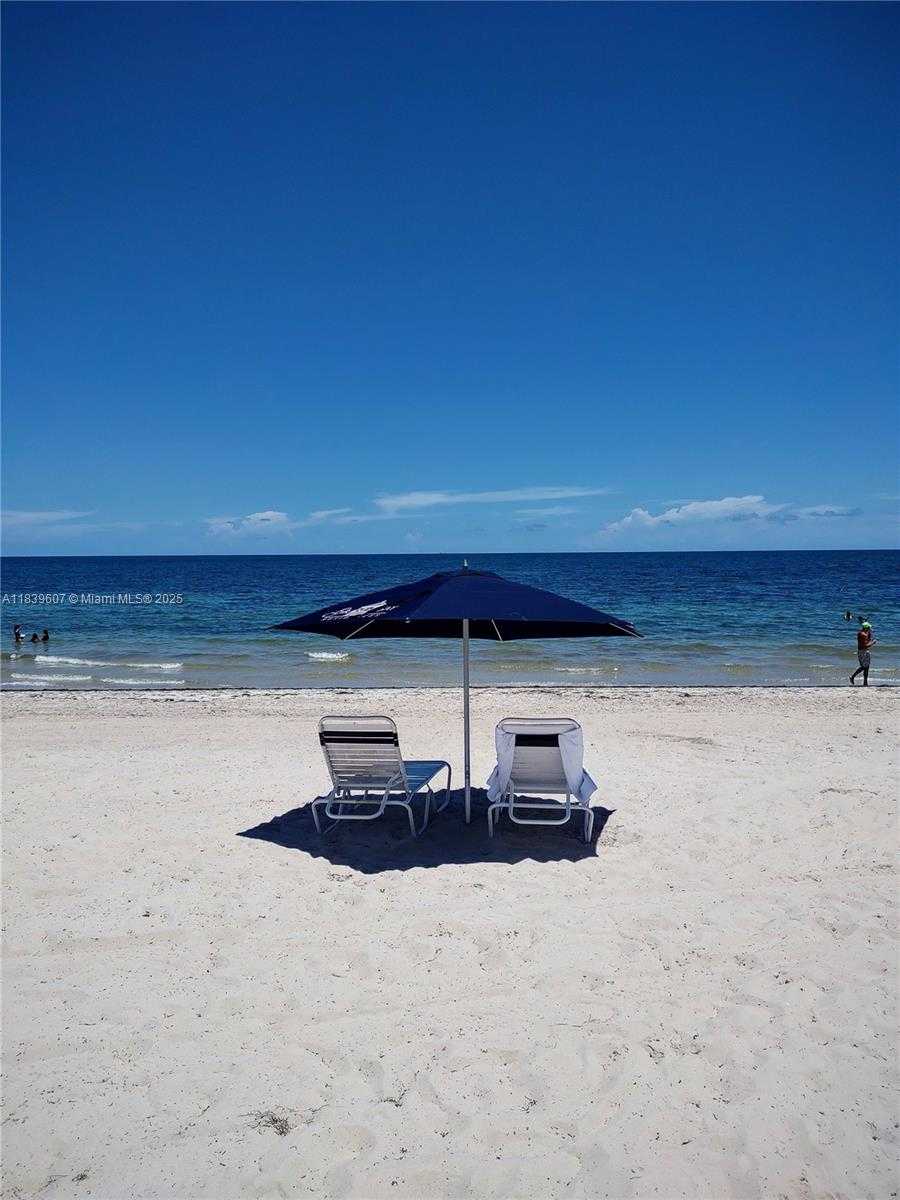 Small Image of 445 GRAND BAY DR #601, Key Biscayne Number 47