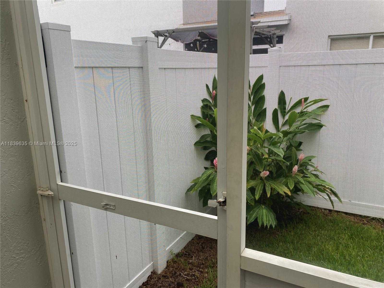 Small Image of 6006 PLUM PL, Tamarac Number 15