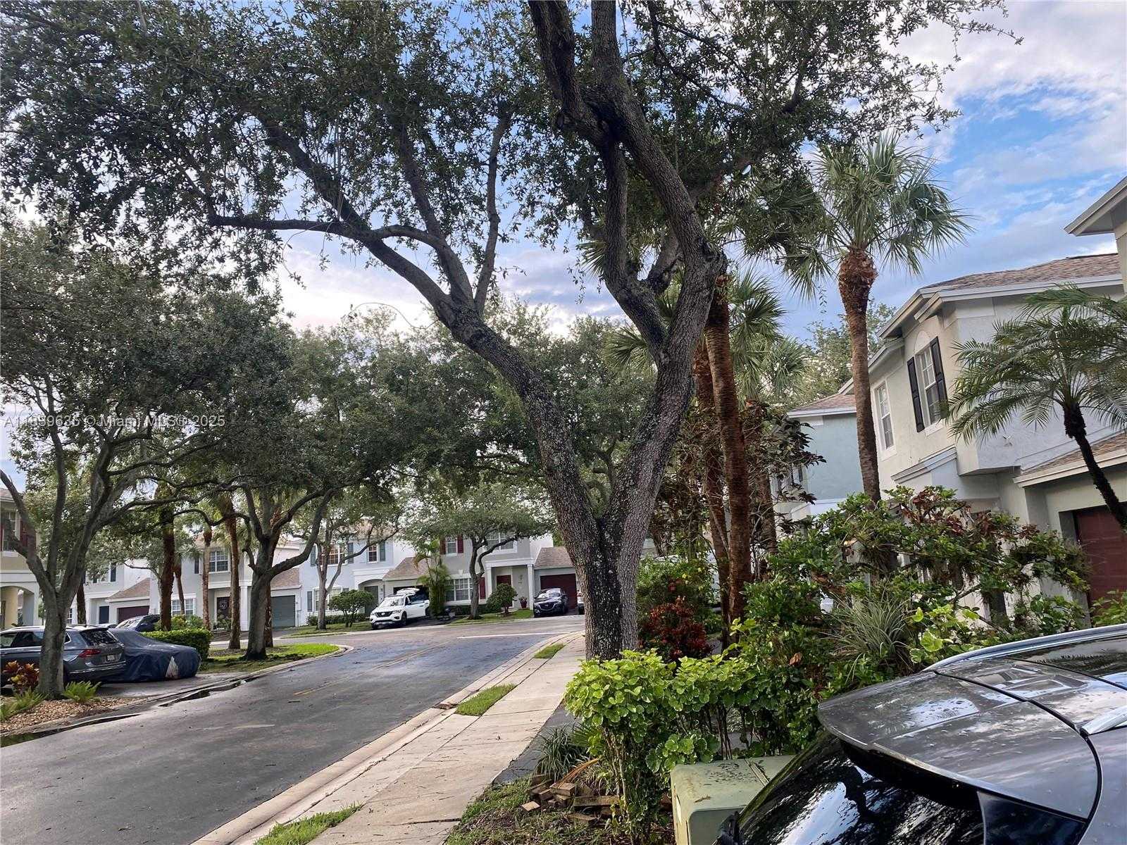 Small Image of 6006 PLUM PL, Tamarac Number 29