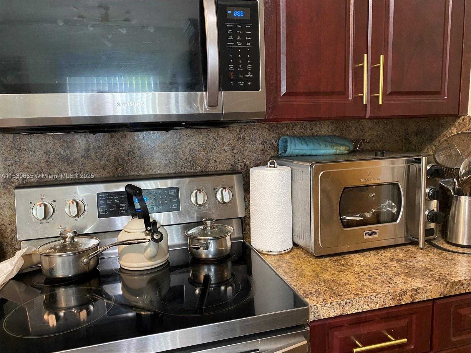 Small Image of 6006 PLUM PL, Tamarac Number 35