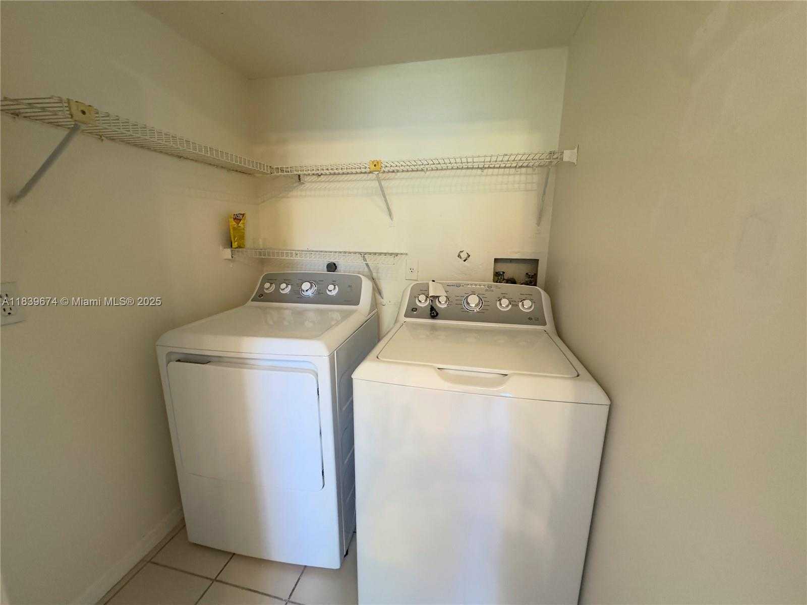 Small Image of 13009 SOUTH WEST 95TH AVE #13009, Miami Number 14