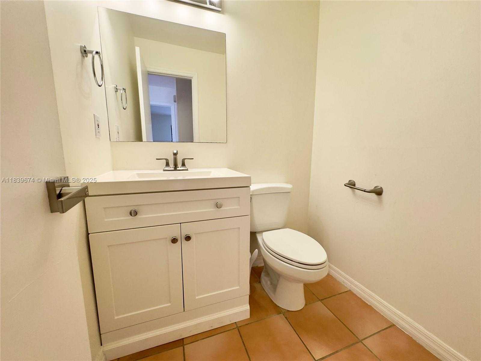 Small Image of 13009 SOUTH WEST 95TH AVE #13009, Miami Number 16