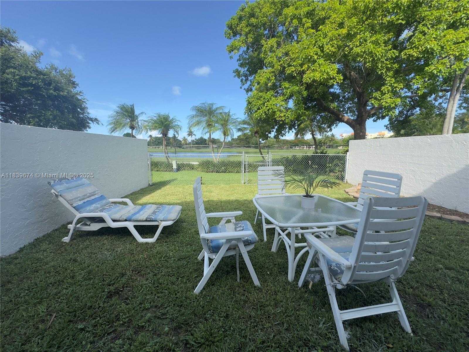 Small Image of 13009 SOUTH WEST 95TH AVE #13009, Miami Number 2