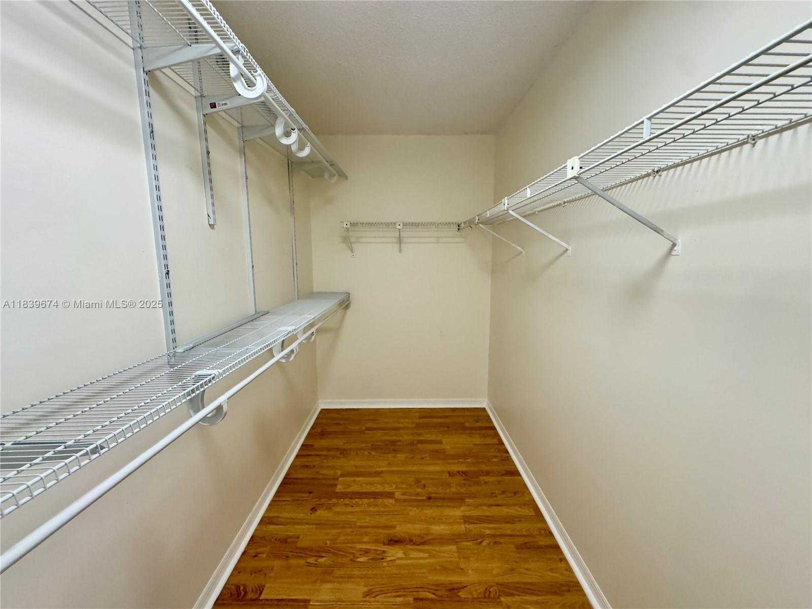 Small Image of 13009 SOUTH WEST 95TH AVE #13009, Miami Number 22