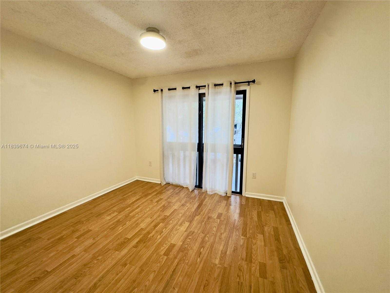 Small Image of 13009 SOUTH WEST 95TH AVE #13009, Miami Number 26