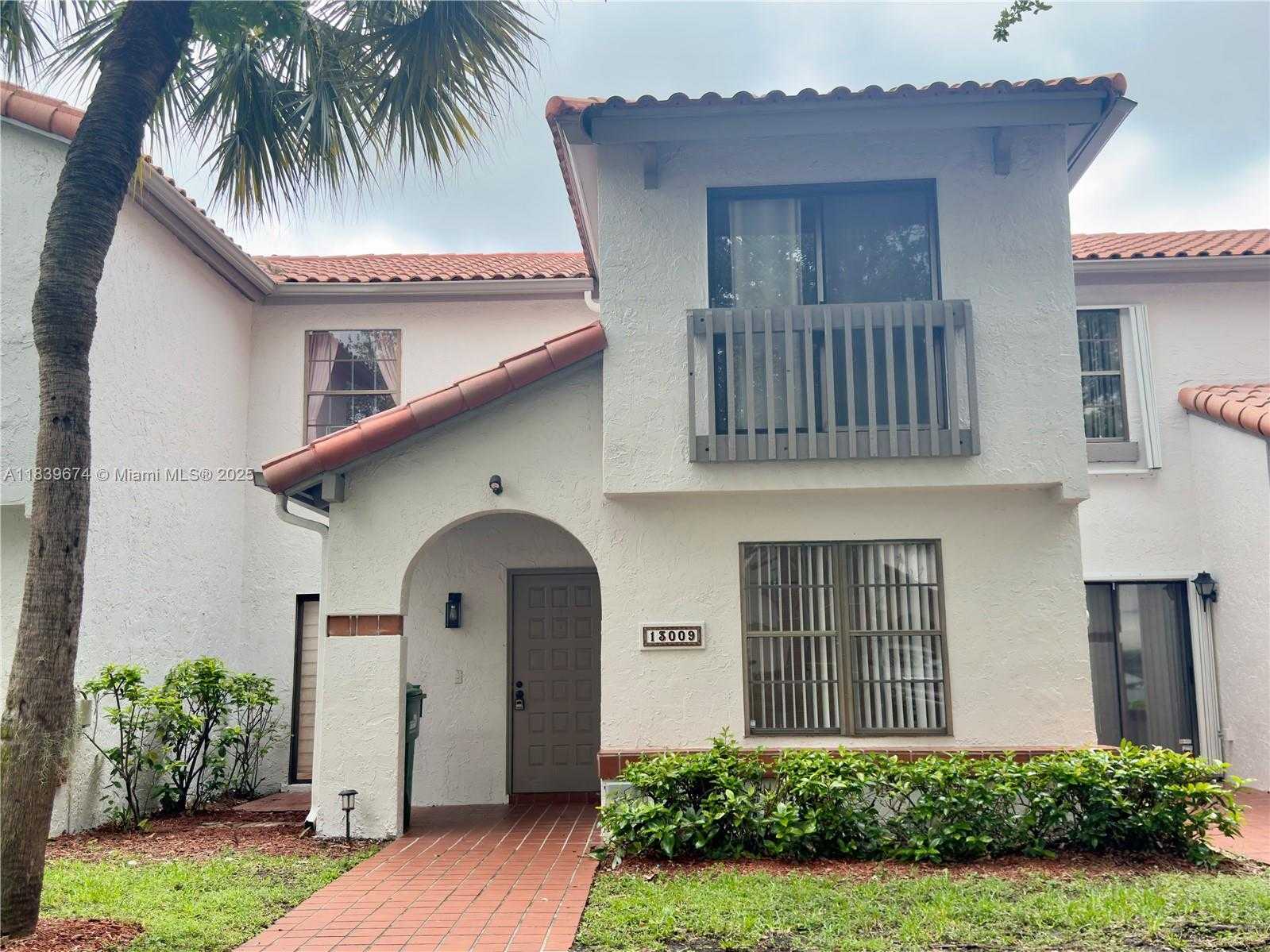 Small Image of 13009 SOUTH WEST 95TH AVE #13009, Miami Number 33
