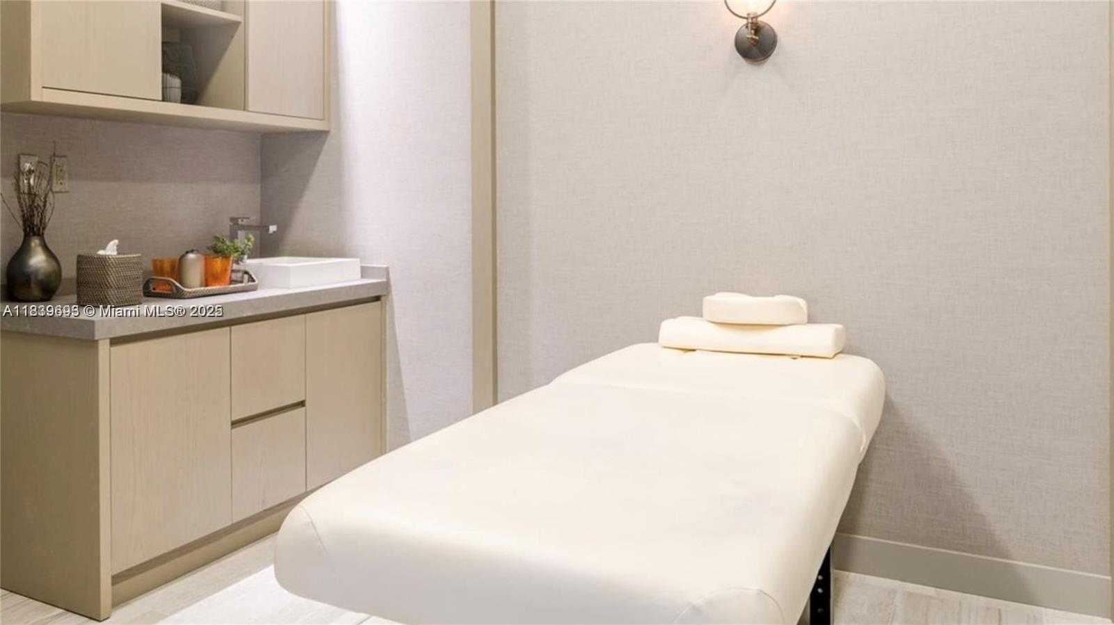Small Image of 4010 SOUTH OCEAN DR #T4105, Hollywood Number 33