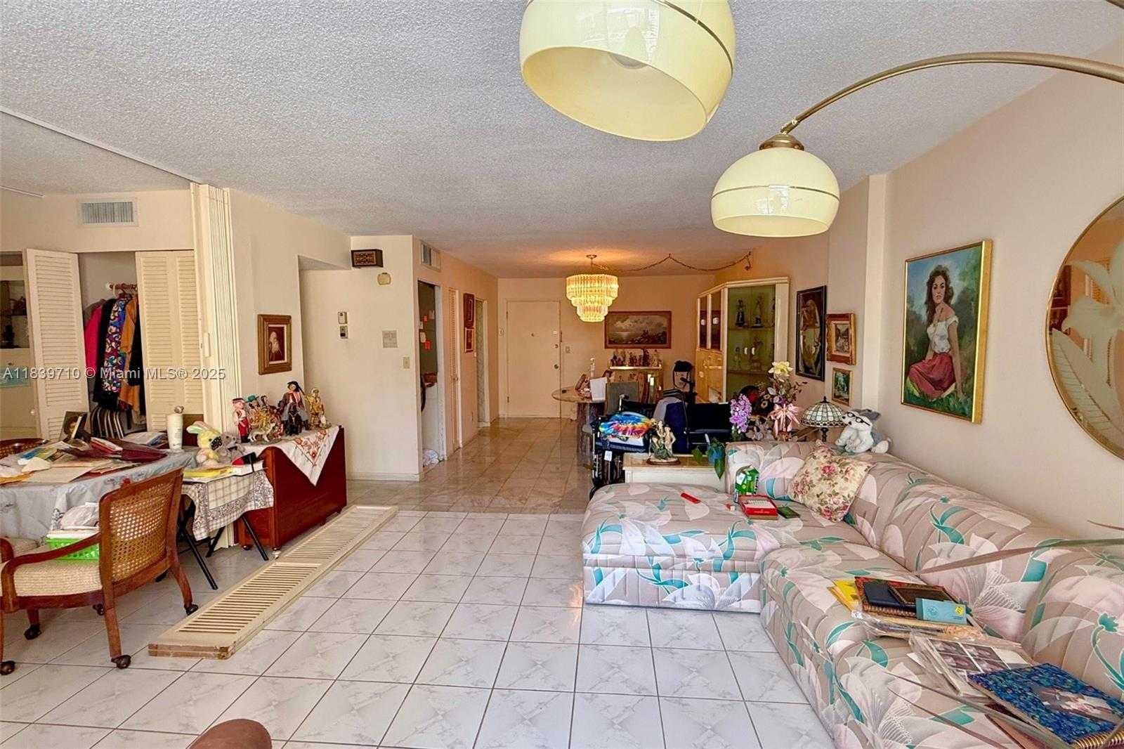Small Image of 1849 SOUTH OCEAN DR #507, Hallandale Beach Number 17
