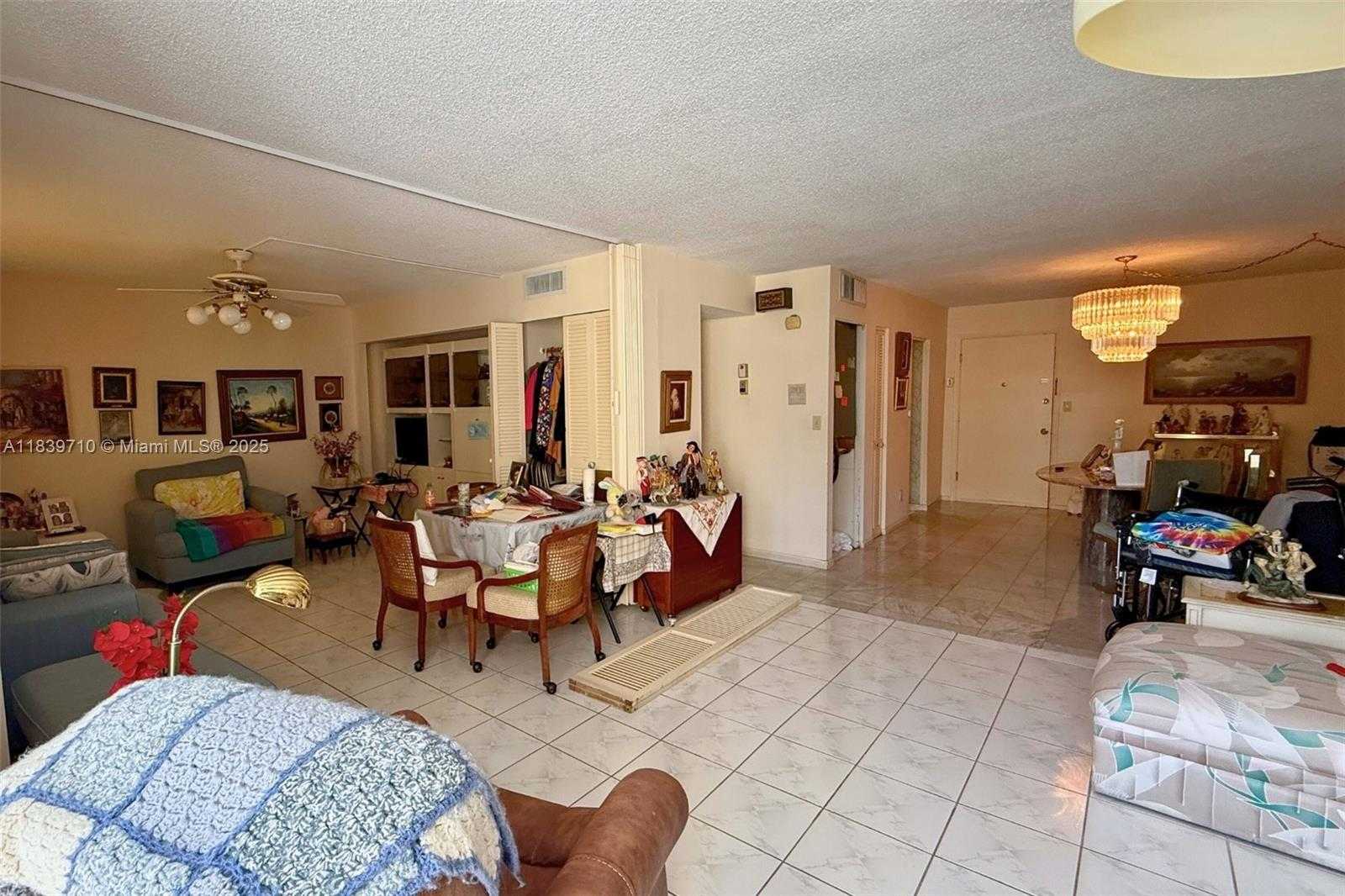 Small Image of 1849 SOUTH OCEAN DR #507, Hallandale Beach Number 18