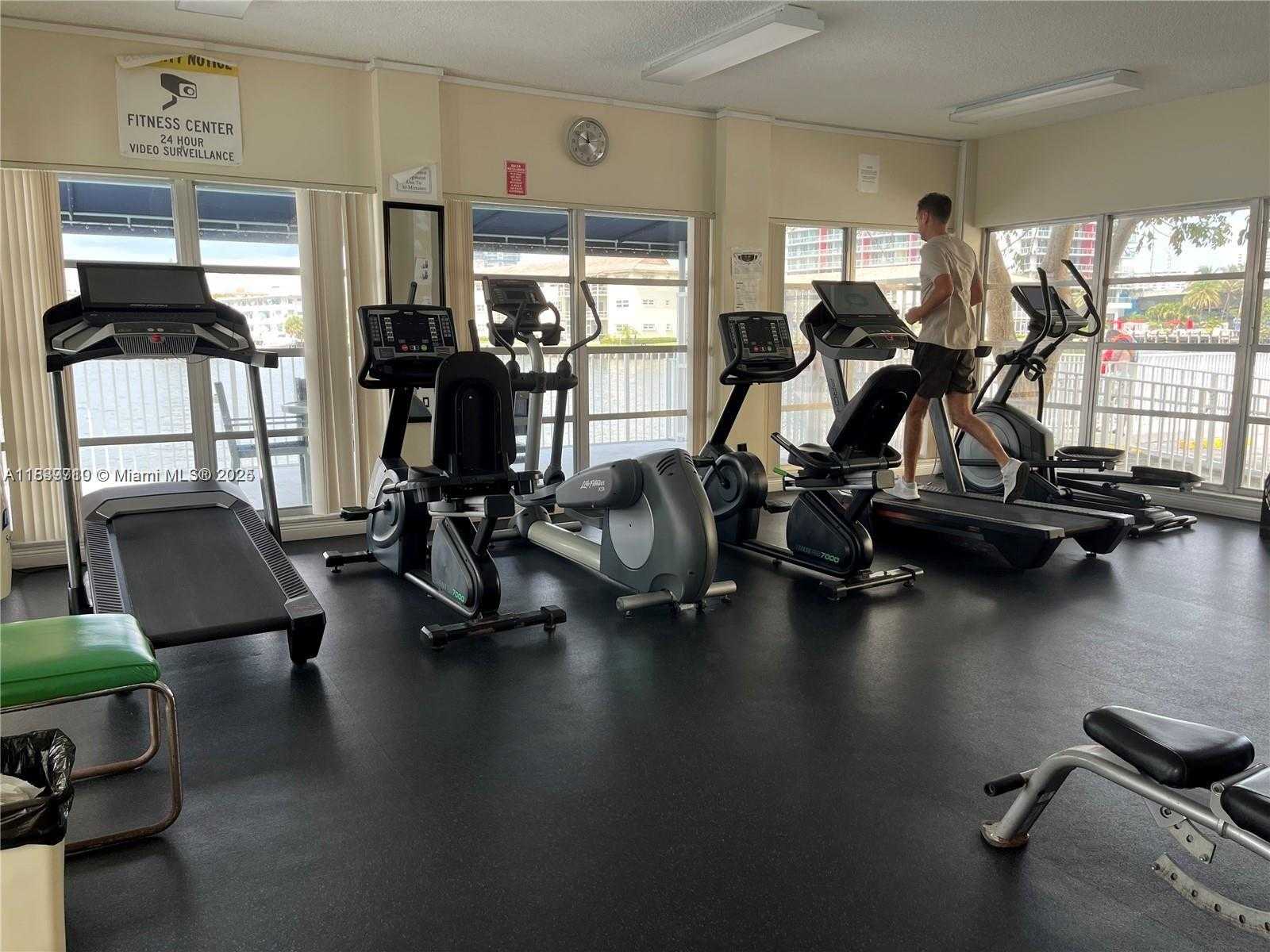 Small Image of 1849 SOUTH OCEAN DR #507, Hallandale Beach Number 27