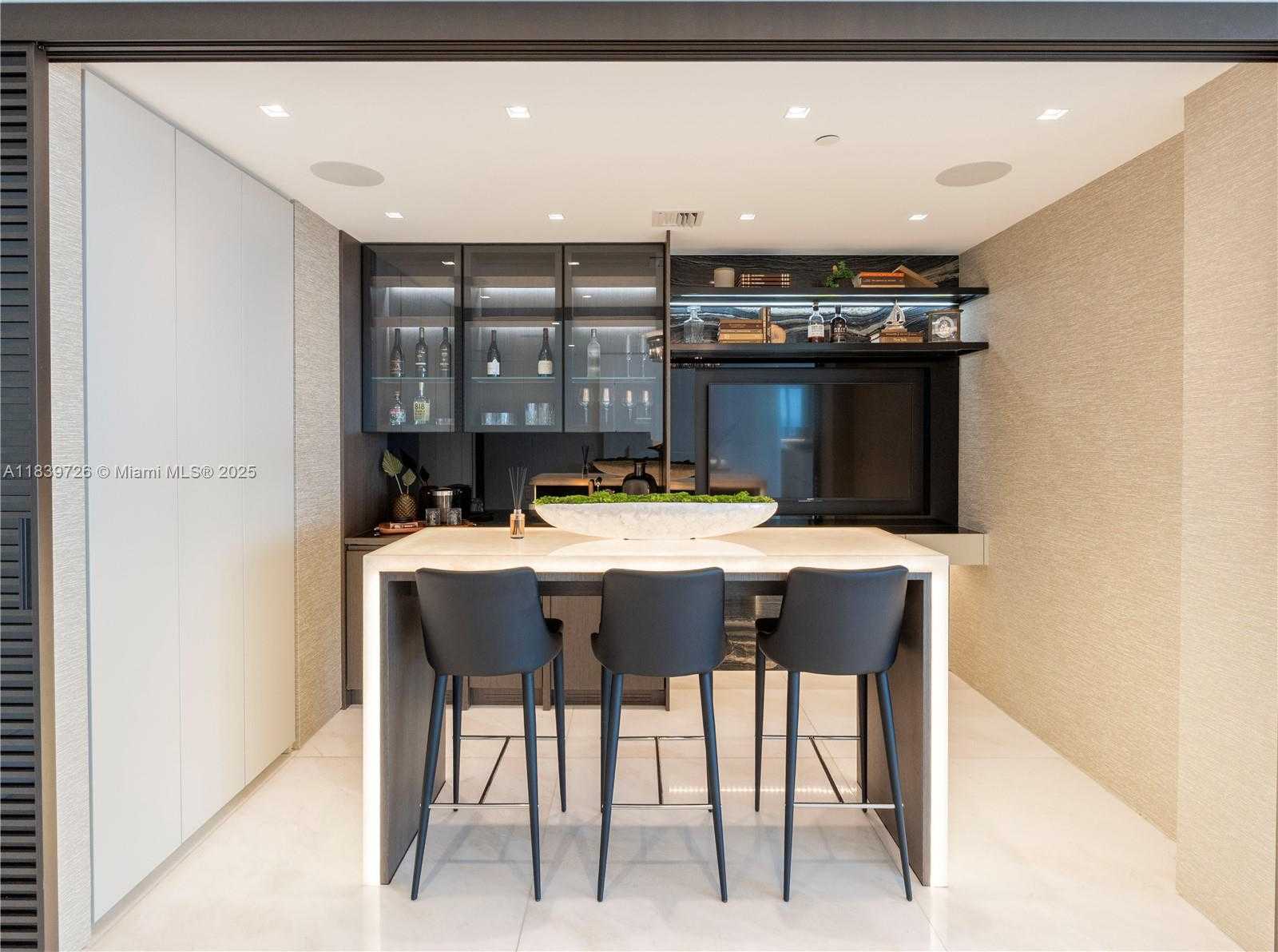 Small Image of 17475 COLLINS AVE #1001, Sunny Isles Beach Number 26
