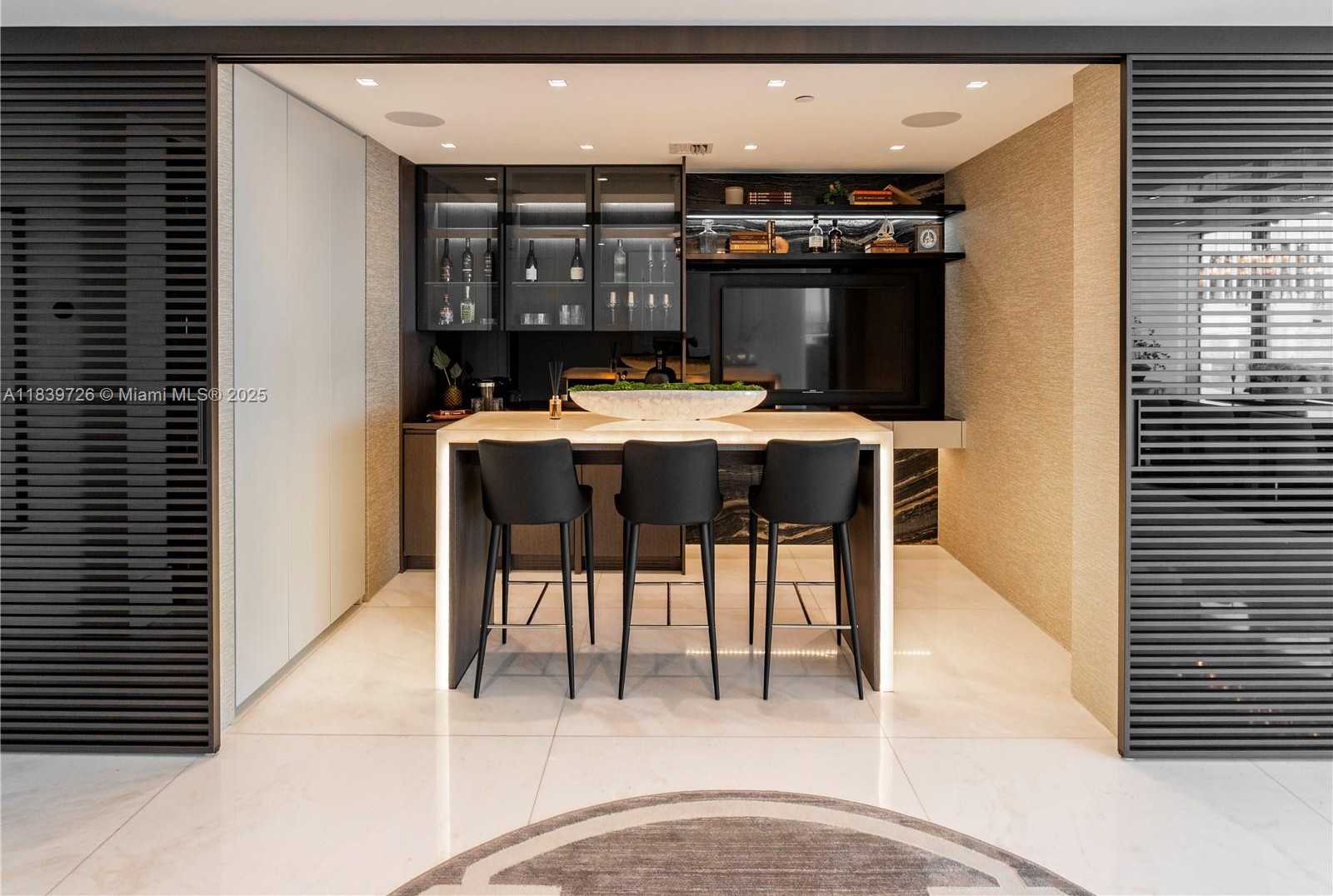 Small Image of 17475 COLLINS AVE #1001, Sunny Isles Beach Number 5