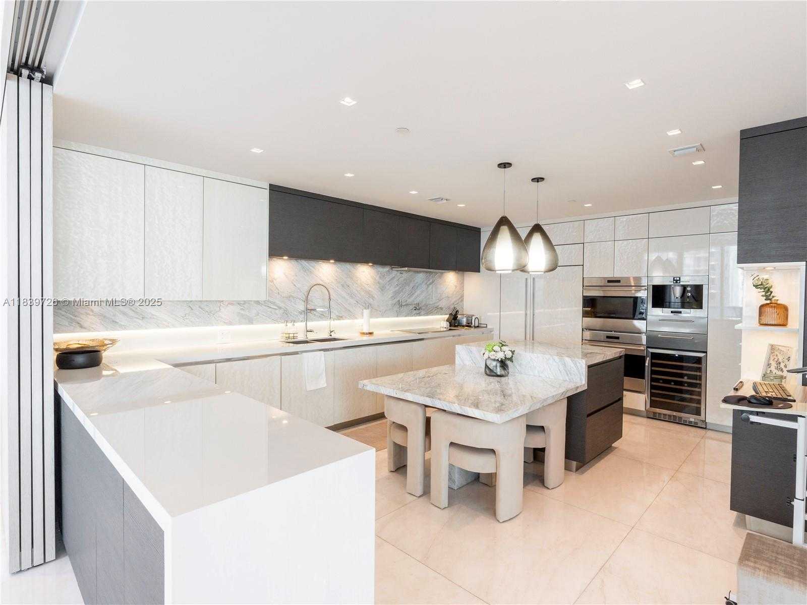 Small Image of 17475 COLLINS AVE #1001, Sunny Isles Beach Number 6