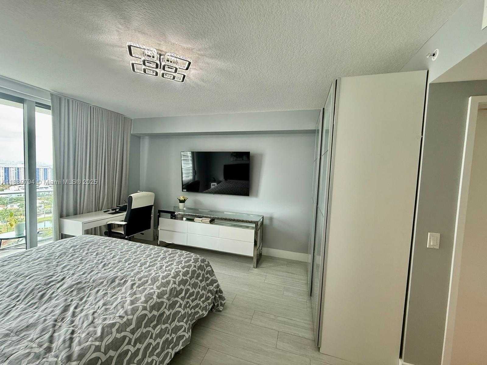 Small Image of 300 SUNNY ISLES BLVD #4-1806, Sunny Isles Beach Number 11