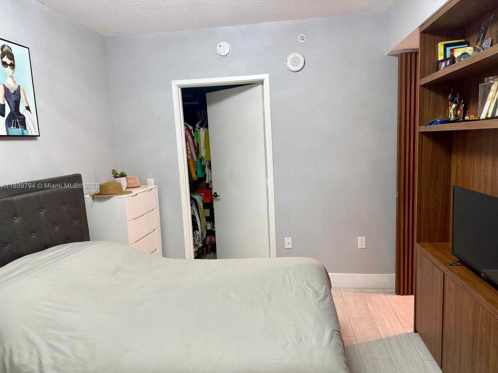 Small Image of 300 SUNNY ISLES BLVD #4-1806, Sunny Isles Beach Number 20