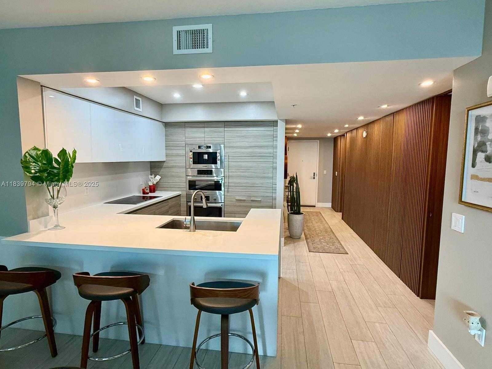 Small Image of 300 SUNNY ISLES BLVD #4-1806, Sunny Isles Beach Number 4