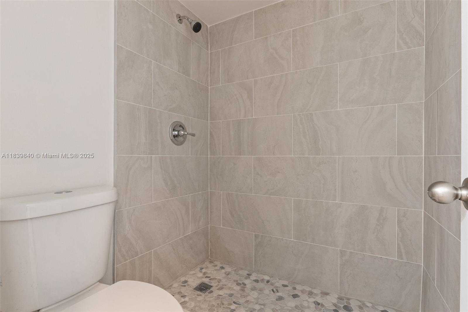 Small Image of 10501 WEST BROWARD BLVD #407, Plantation Number 21